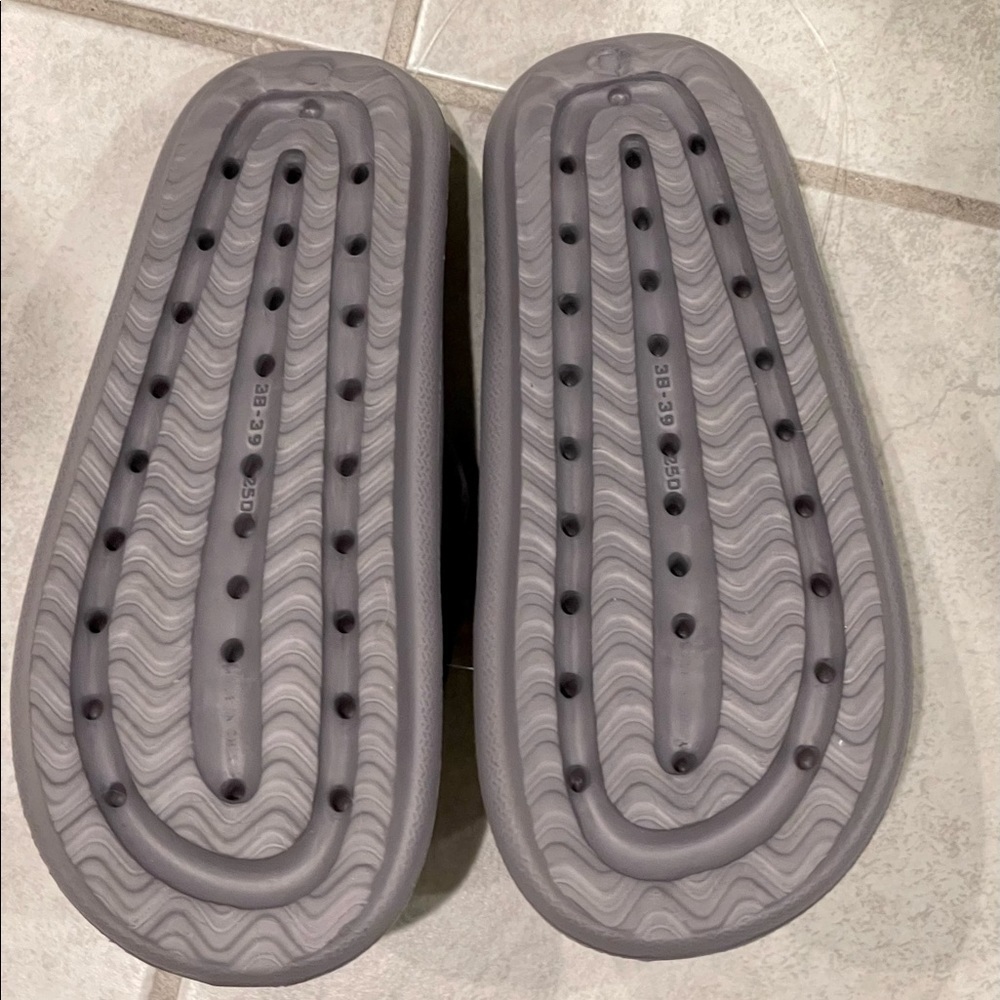 Silver Gray Comfy Slides - Picture 2 of 6